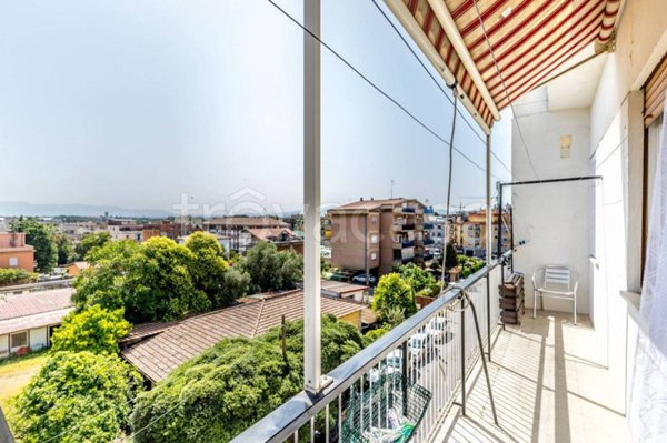 appartamento in vendita a Roma in zona Prenestino-Centocelle