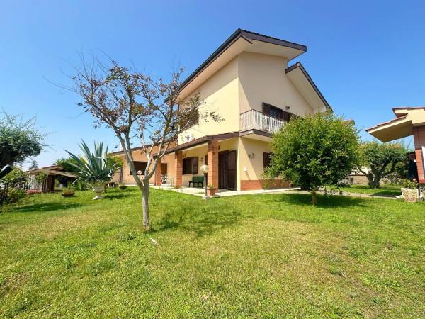 casa indipendente in vendita a Roma in zona Case Rosse