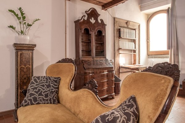 appartamento in vendita a Roma in zona Trastevere