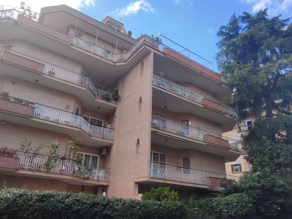 appartamento in vendita a Roma in zona Monte Sacro/Talenti