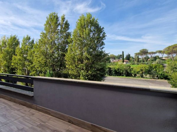 appartamento in vendita a Roma in zona Massimina/Casal Lumbroso