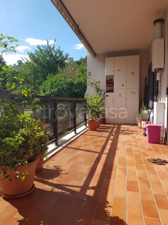 appartamento in vendita a Roma in zona Tor di Quinto