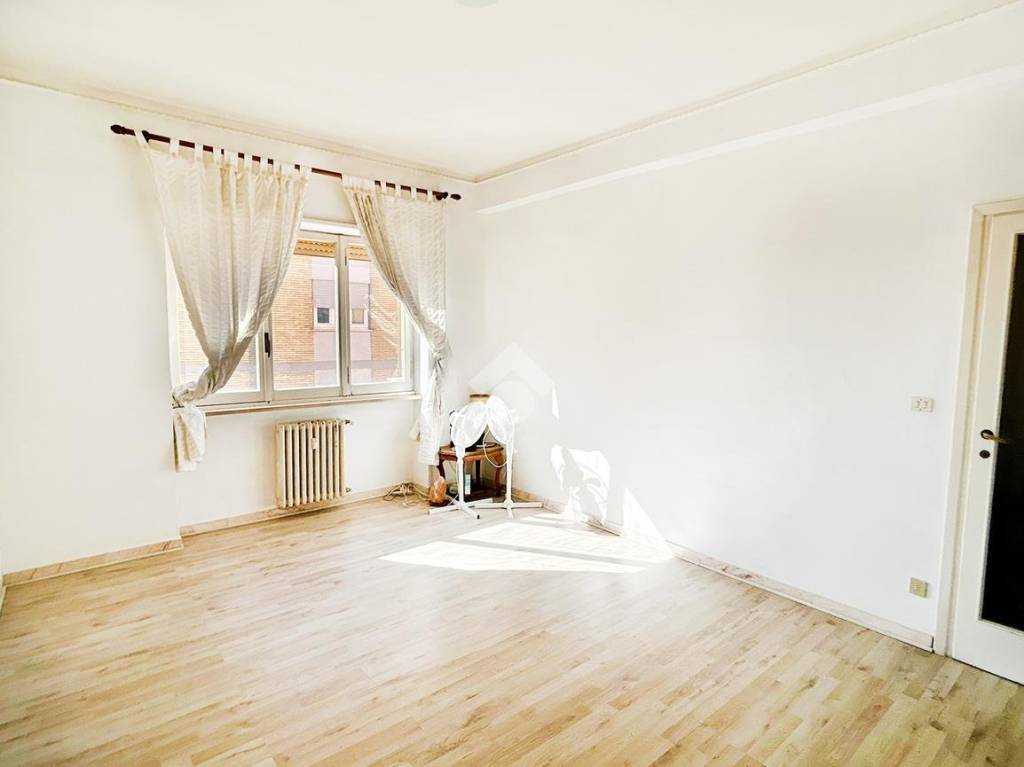 appartamento in vendita a Roma in zona Monte Sacro/Talenti