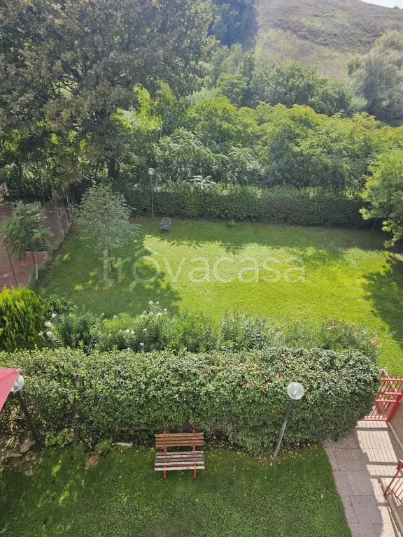 casa indipendente in vendita a Roma in zona Tor di Quinto