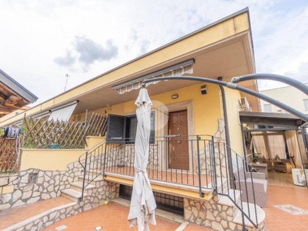 appartamento in vendita a Roma in zona Tor Vergata/Torrenova