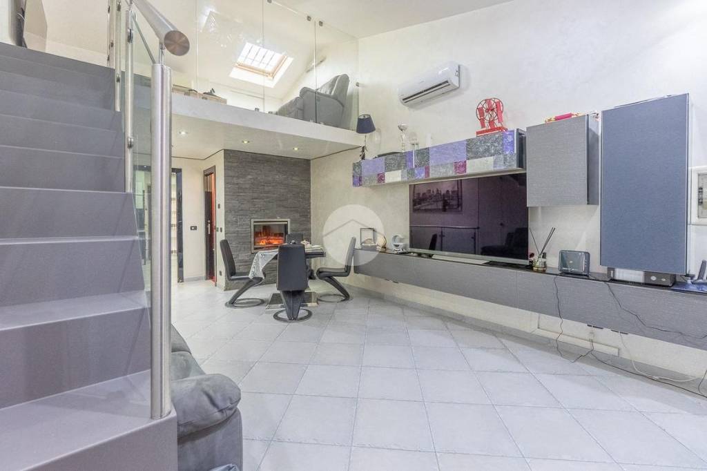 casa indipendente in vendita a Roma