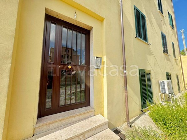 appartamento in vendita a Roma in zona Corviale