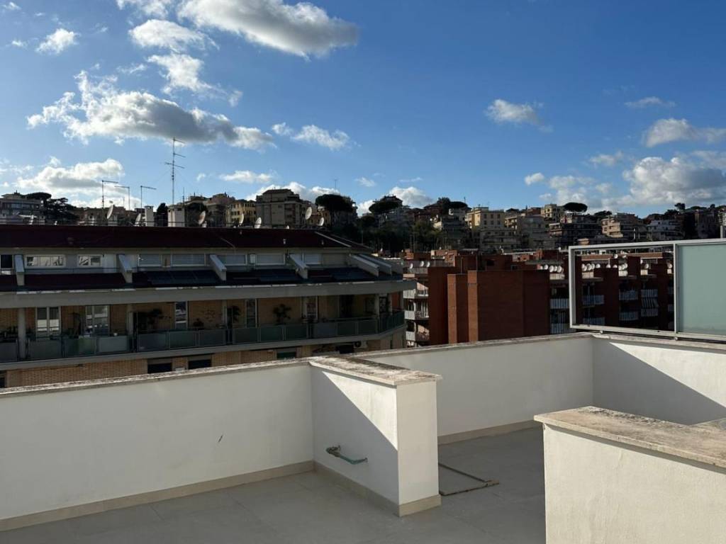 appartamento in vendita a Roma in zona Portuense