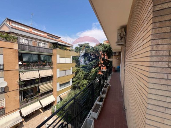 appartamento in vendita a Roma in zona Gianicolense