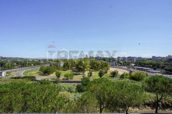 appartamento in vendita a Roma in zona Torrino