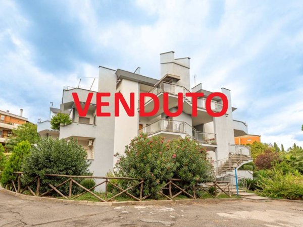 appartamento in vendita a Roma in zona Tor Vergata/Torrenova