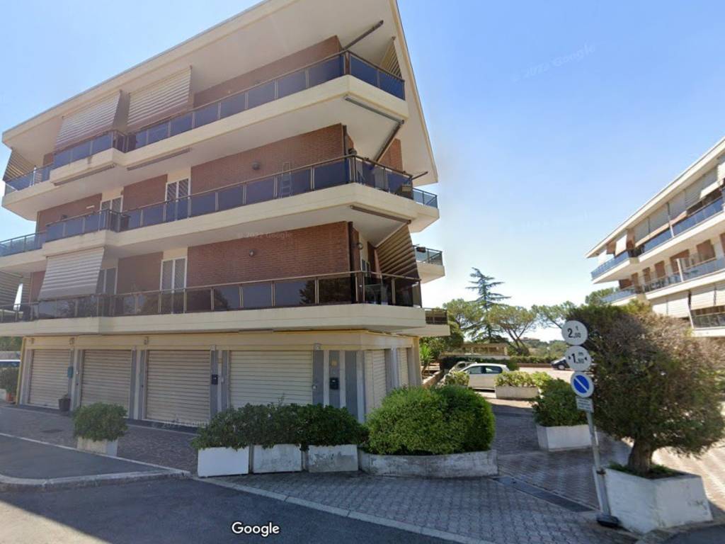 negozio in vendita a Roma in zona Aurelio