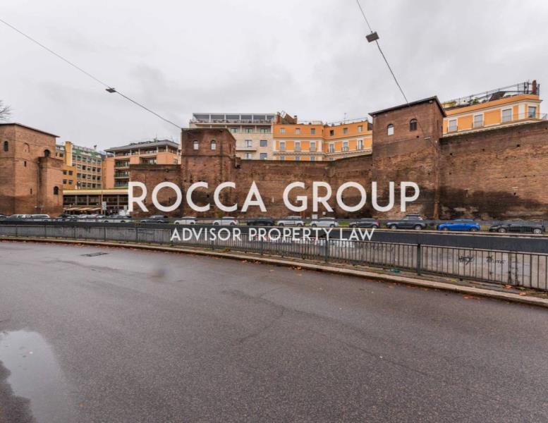 casa indipendente in vendita a Roma in zona Pinciano