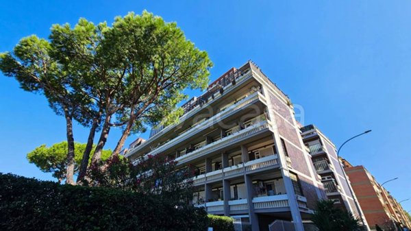 appartamento in vendita a Roma in zona Ostia