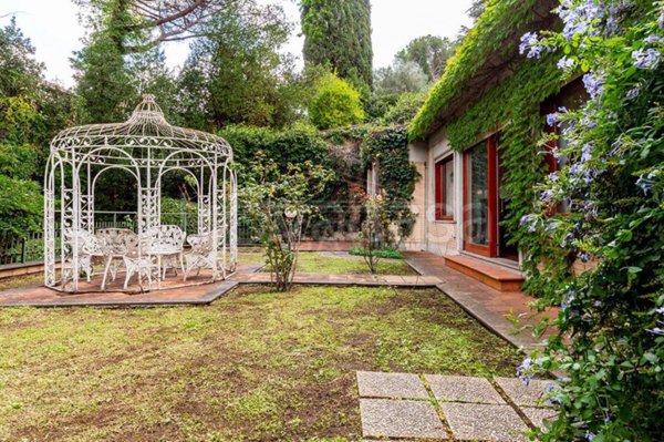 casa indipendente in vendita a Roma in zona Della Vittoria