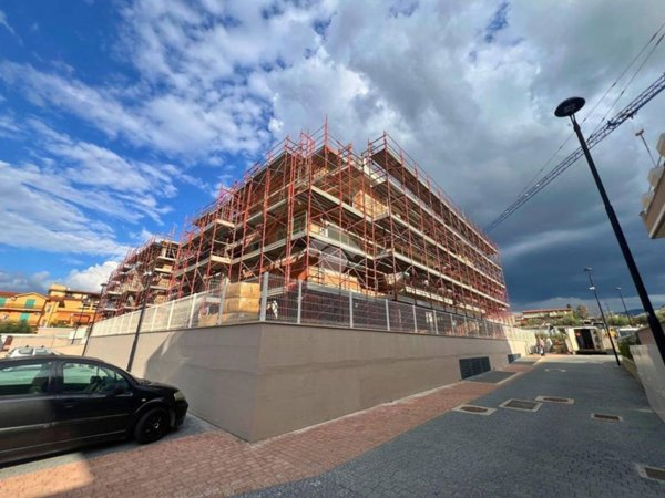appartamento in vendita a Roma in zona Finocchio