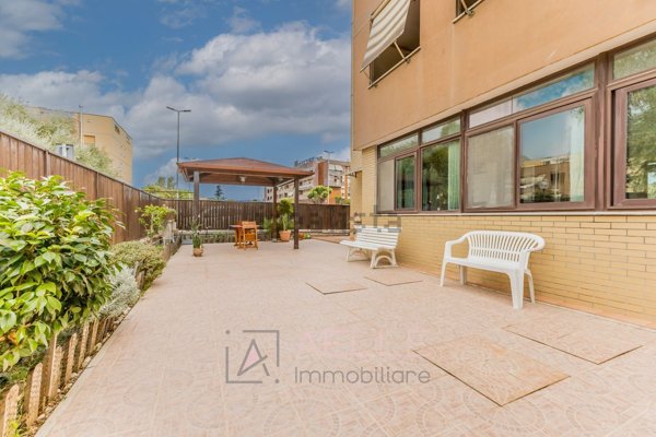 appartamento in vendita a Roma in zona Dragoncello
