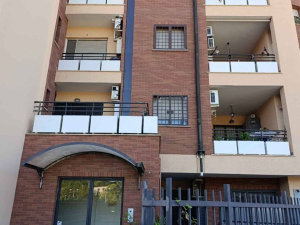 appartamento in vendita a Roma in zona Torre Maura