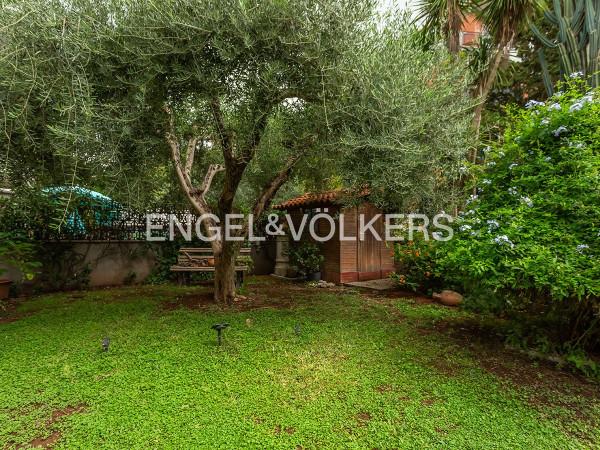 appartamento in vendita a Roma in zona Vigna Murata