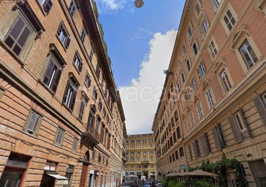 appartamento in vendita a Roma in zona Ludovisi/Sallustiano