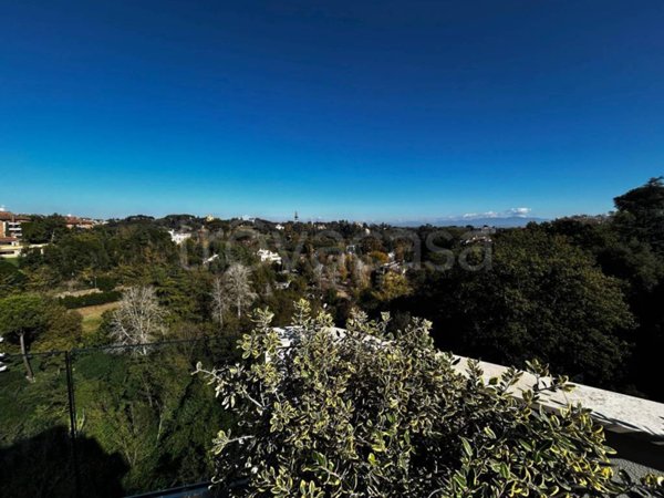 appartamento in vendita a Roma in zona Della Vittoria