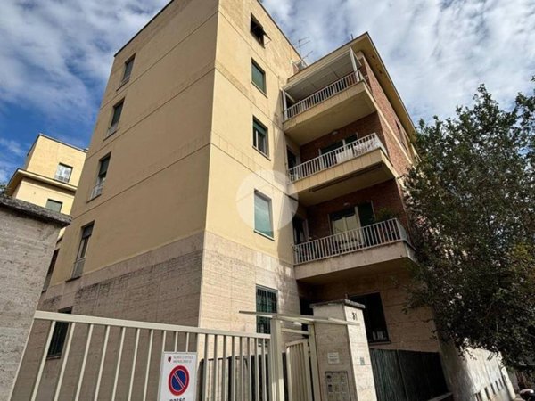 appartamento in vendita a Roma in zona Nomentano