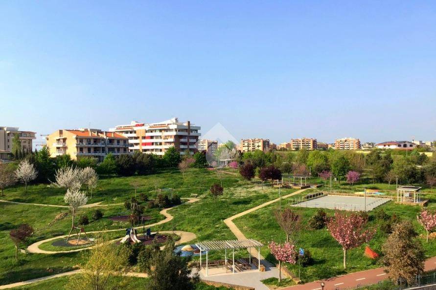 appartamento in vendita a Roma in zona Mezzocammino
