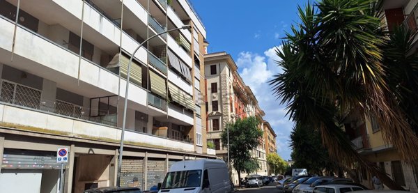 ufficio in vendita a Roma in zona Collatino
