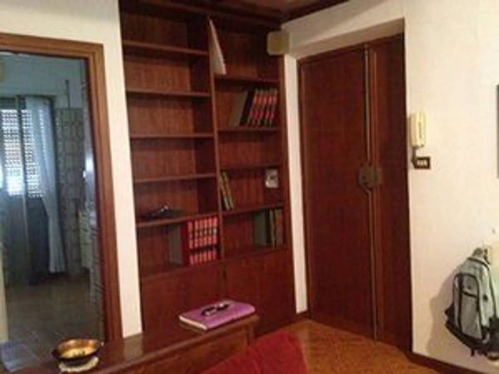 appartamento in vendita a Roma in zona Ostia