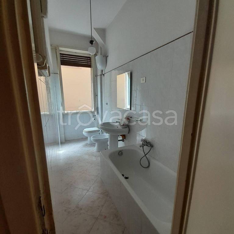 appartamento in vendita a Roma in zona Tuscolano