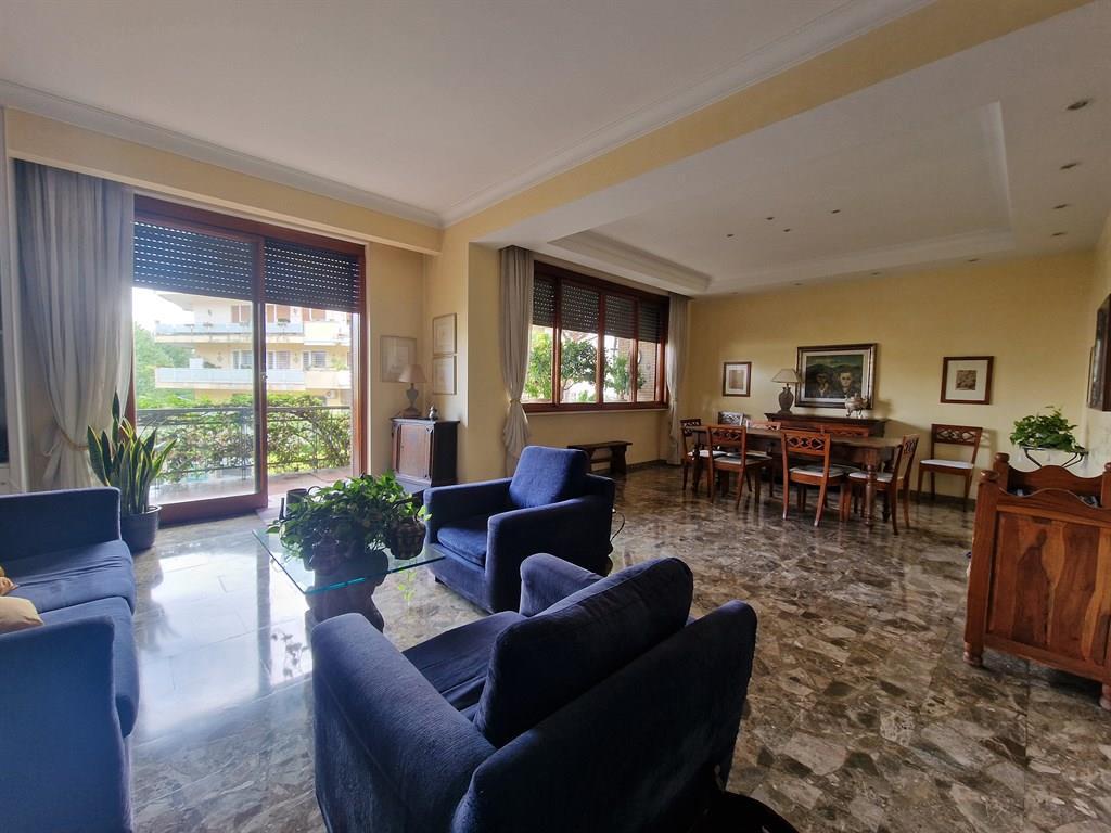 appartamento in vendita a Roma in zona Della Vittoria