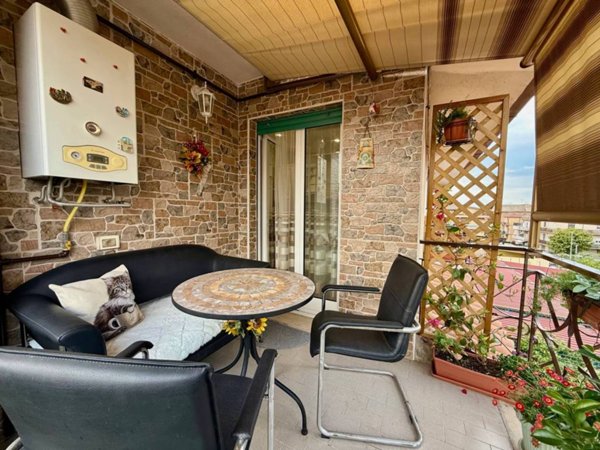 appartamento in vendita a Roma in zona Tor Bella Monaca