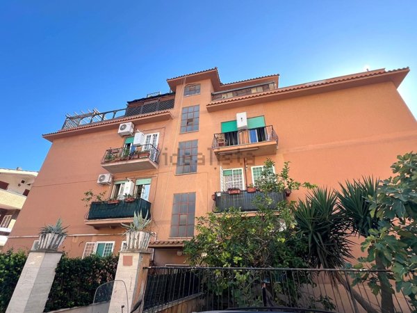appartamento in vendita a Roma in zona Torrevecchia