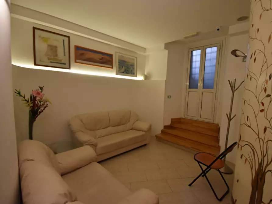 appartamento in vendita a Roma in zona Appio Latino