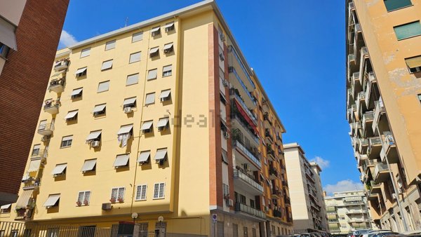 appartamento in vendita a Roma in zona Appio Latino