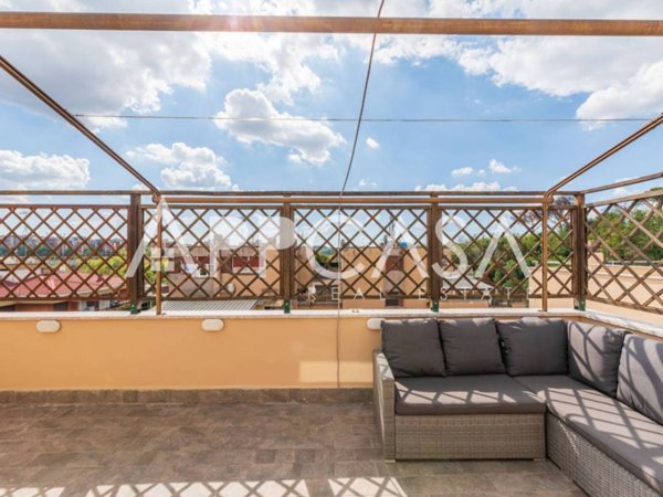 appartamento in vendita a Roma in zona Monte Sacro/Talenti