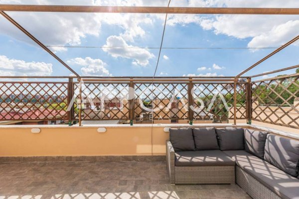 appartamento in vendita a Roma in zona Monte Sacro/Talenti