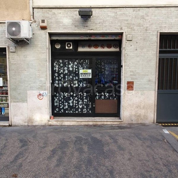 appartamento in vendita a Roma in zona Tuscolano