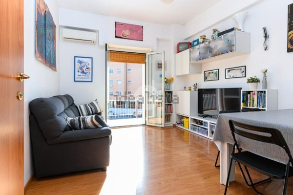 appartamento in vendita a Roma in zona Corviale