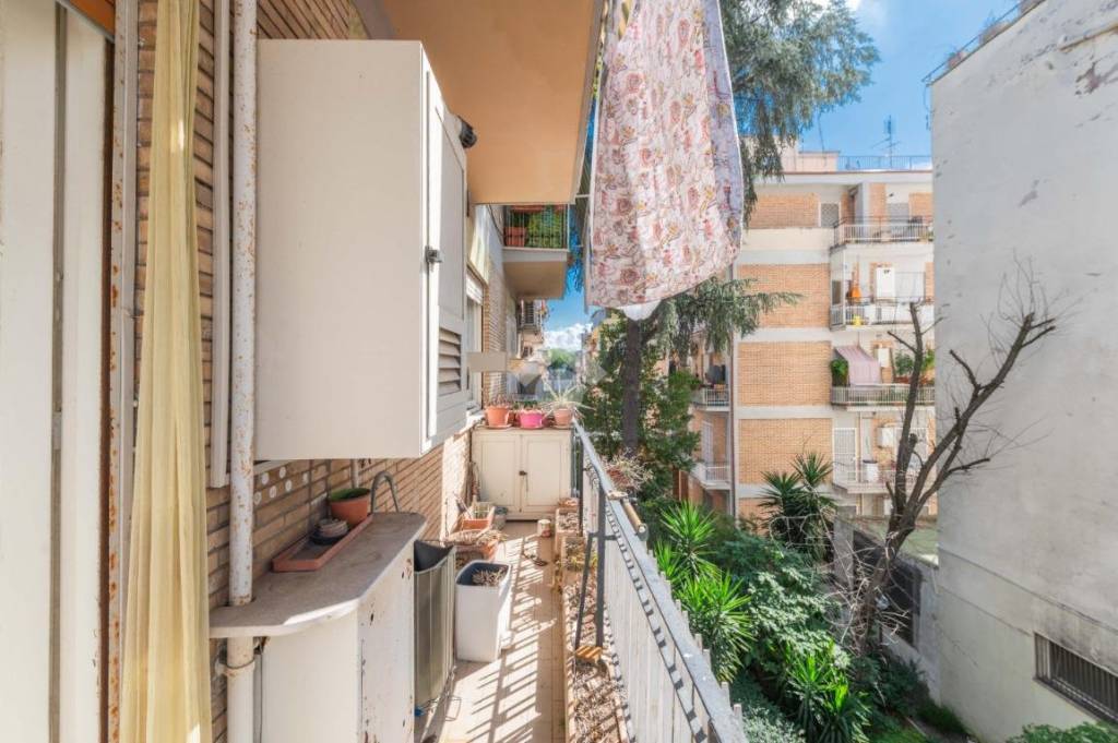 appartamento in vendita a Roma in zona Primavalle