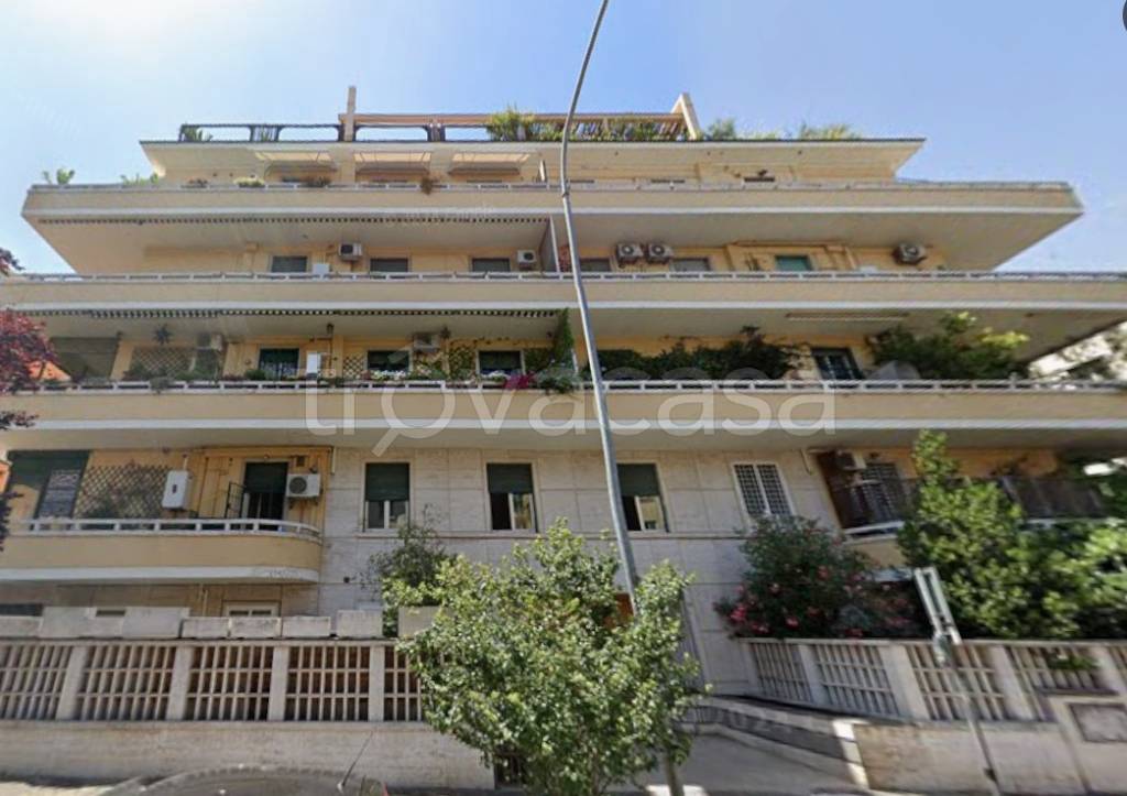 appartamento in vendita a Roma in zona Parioli