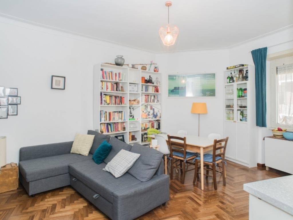 appartamento in vendita a Roma in zona Gianicolense