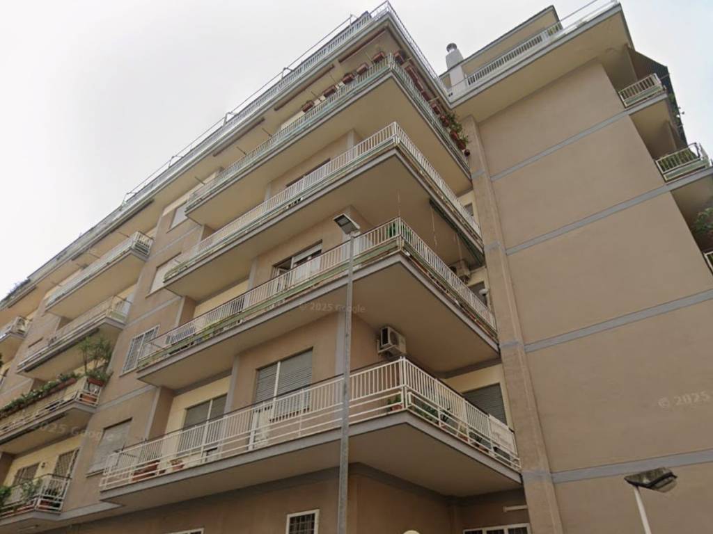 appartamento in vendita a Roma in zona Gianicolense