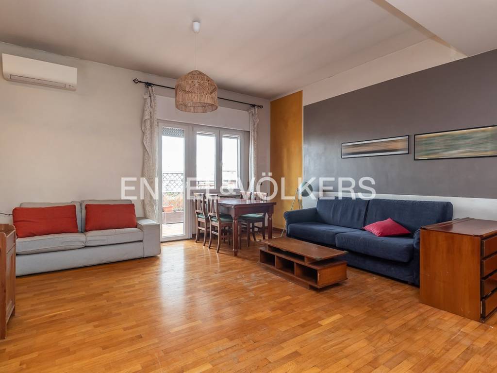 appartamento in vendita a Roma in zona Portuense