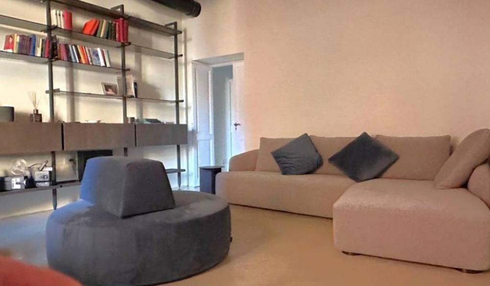 appartamento in vendita a Roma in zona Trastevere