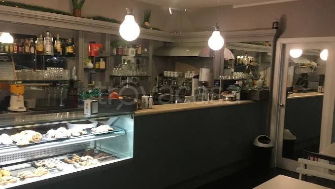 negozio in vendita a Roma in zona Della Vittoria