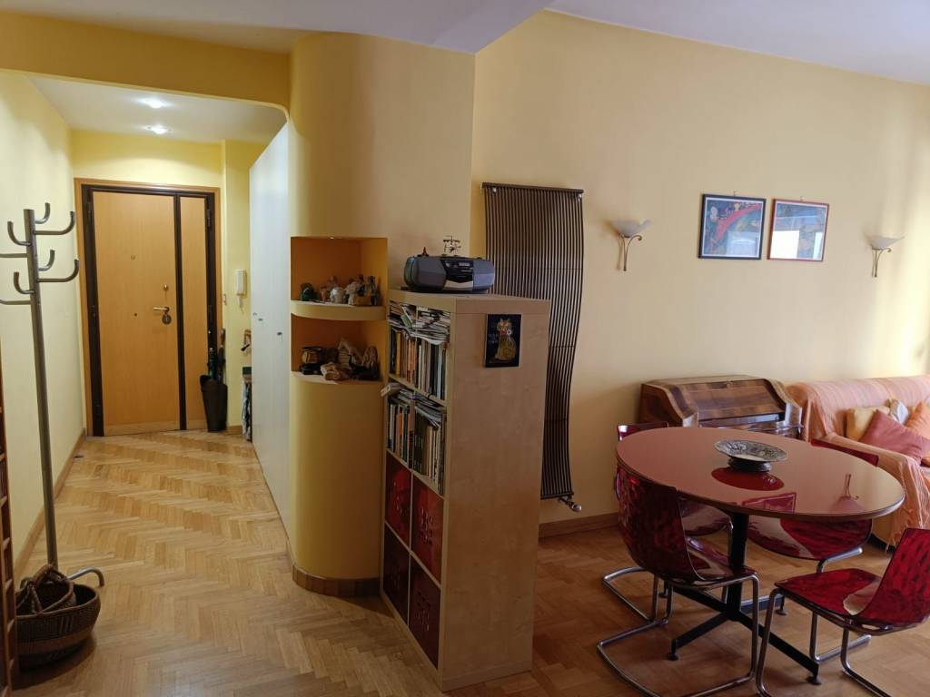 appartamento in vendita a Roma in zona Portuense