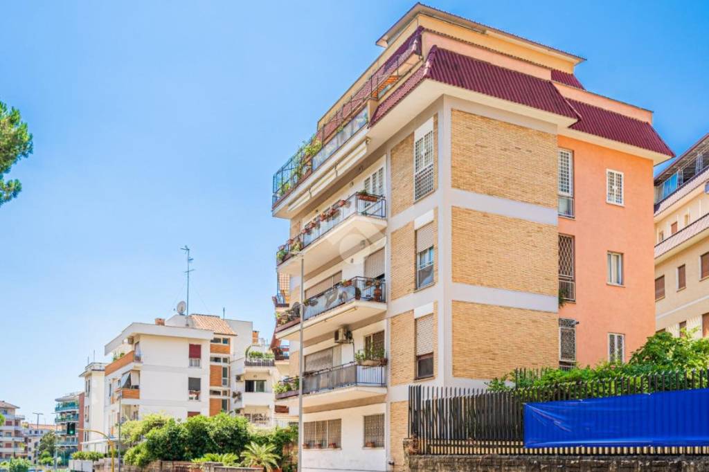 appartamento in vendita a Roma in zona Aurelio