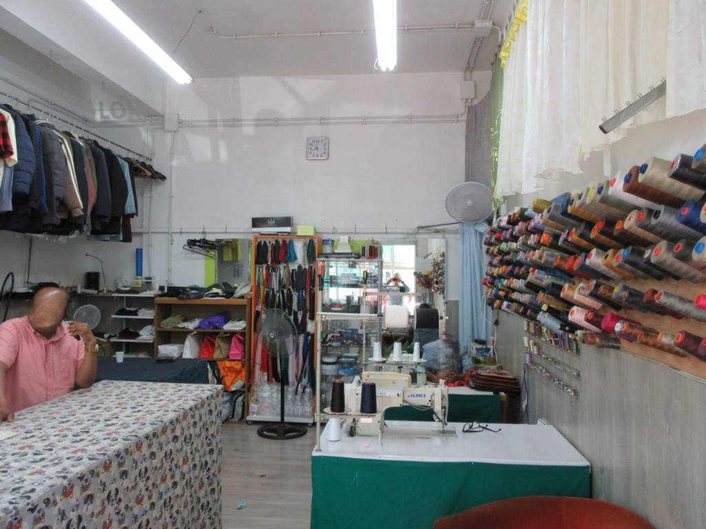 negozio in vendita a Roma in zona Prenestino-Centocelle