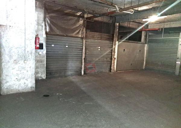 negozio in vendita a Roma in zona Finocchio